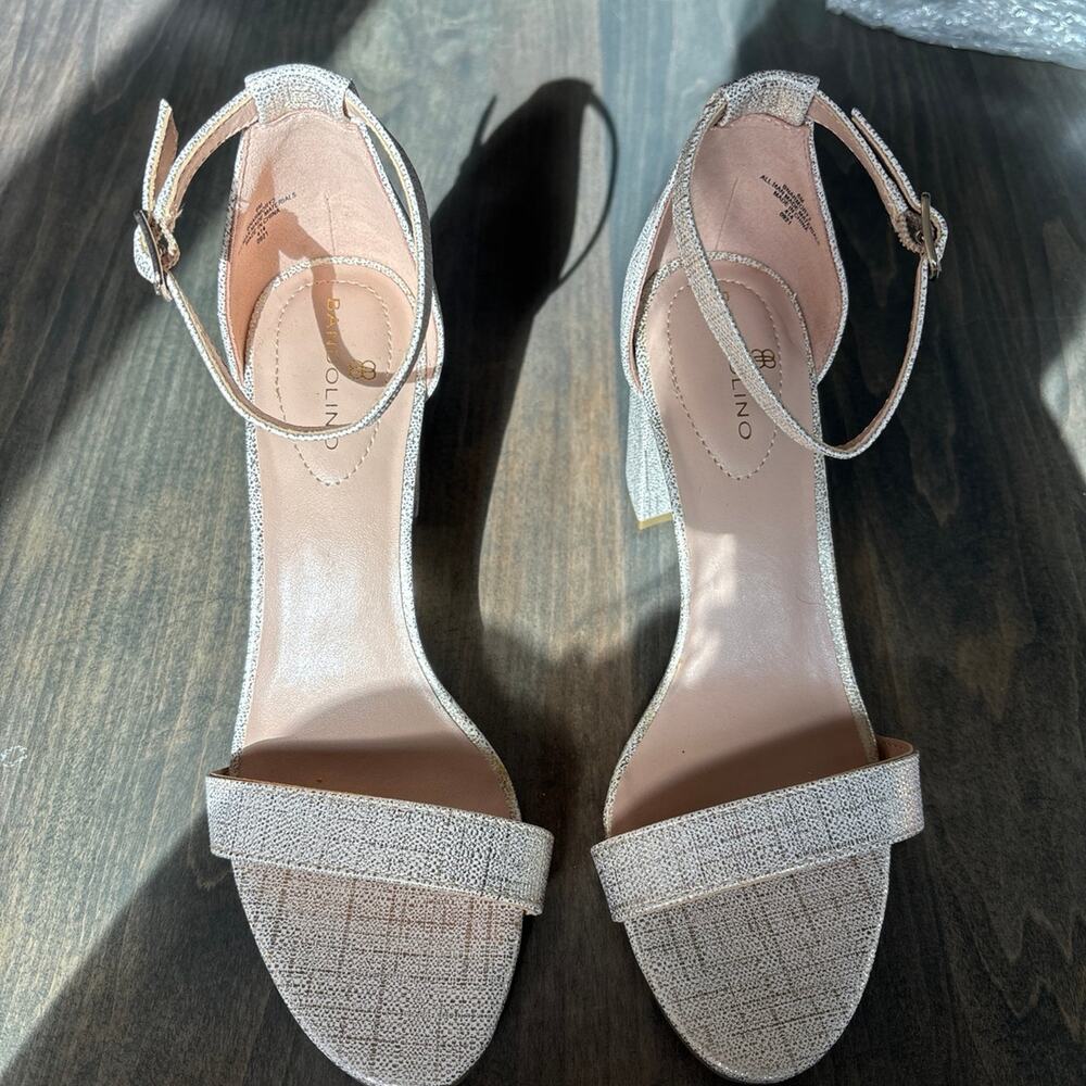 Bandolino armory heel sandals women’s size 6